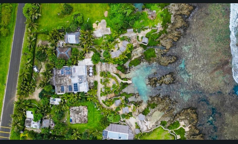 Bed and Breakfast Banana Bay Beach Club Eton Екстер'єр фото